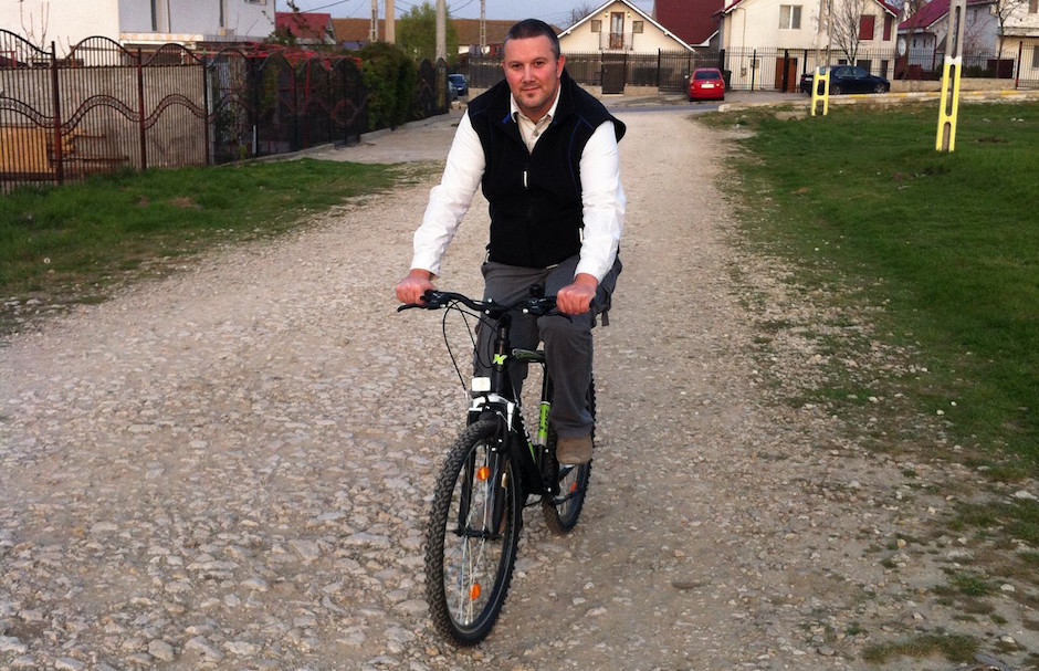 Adrian Boioglu pe bicicletă