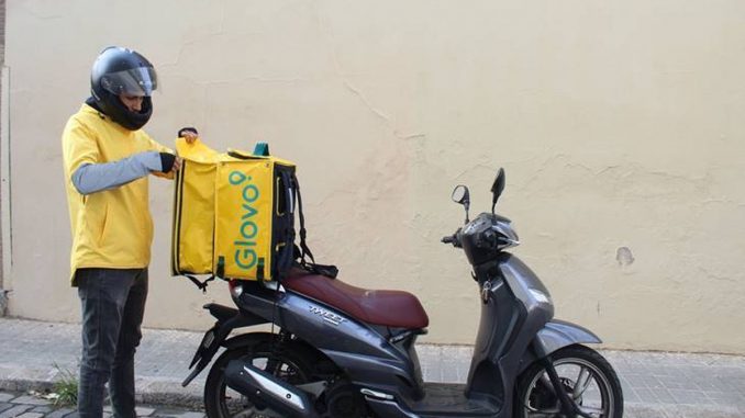 Glovo introduce în aplicație opțiunea de bacșiș, FOTO Glovo