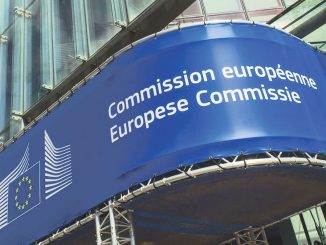 CE recomandă eliminarea parțială și treptată a restricțiilor de călătorie, FOTO Comisia Europeană
