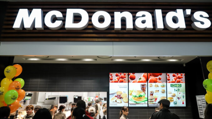 McDonald’s face peste 700 de angajări la nivel național