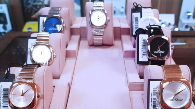 WatchShop.ro aduce în România brandul de ceasuri de designer Marc Jacobs